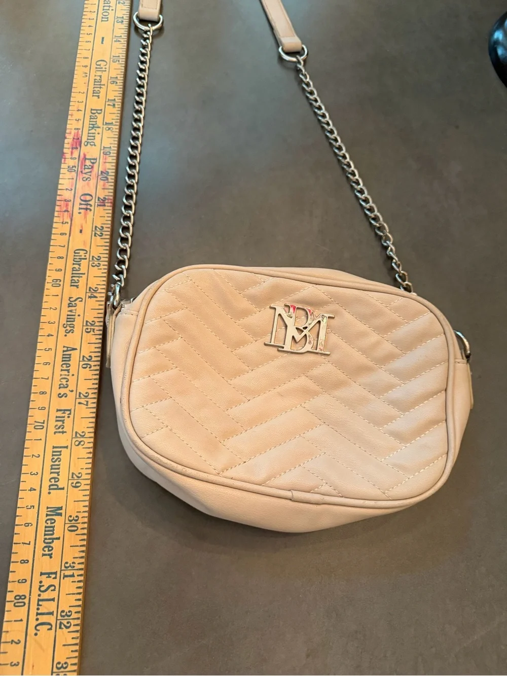 Badgley Mischka Beige Quilted Crossbody/Camra Bag with Silver Logo